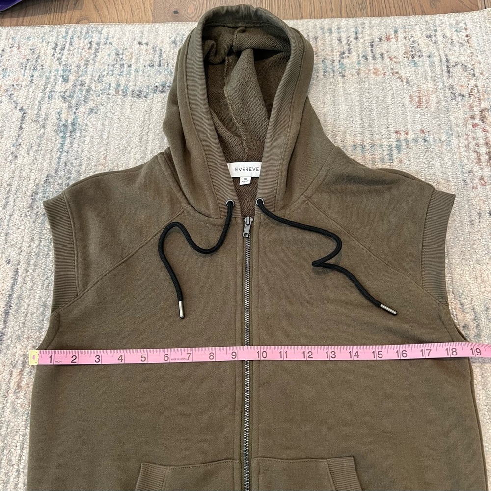 Evereve Whitley Sleeveless Zip‎ Up Hooded Sweatshirt Vest Green Womens Size XS - Picture 9 of 10